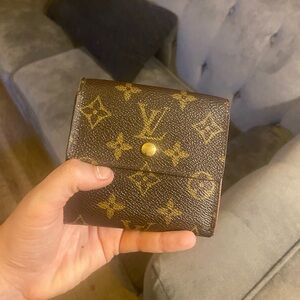 COPY - LV Bi-Fold Wallet